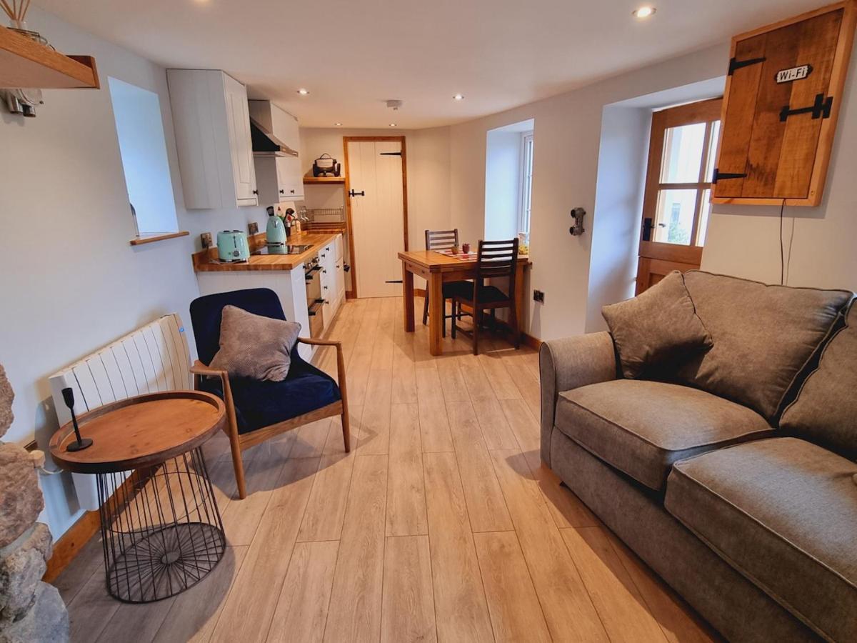 Pass The Keys Charming 19Th Century Country Cottage For 2 Guests Exeter Exterior photo